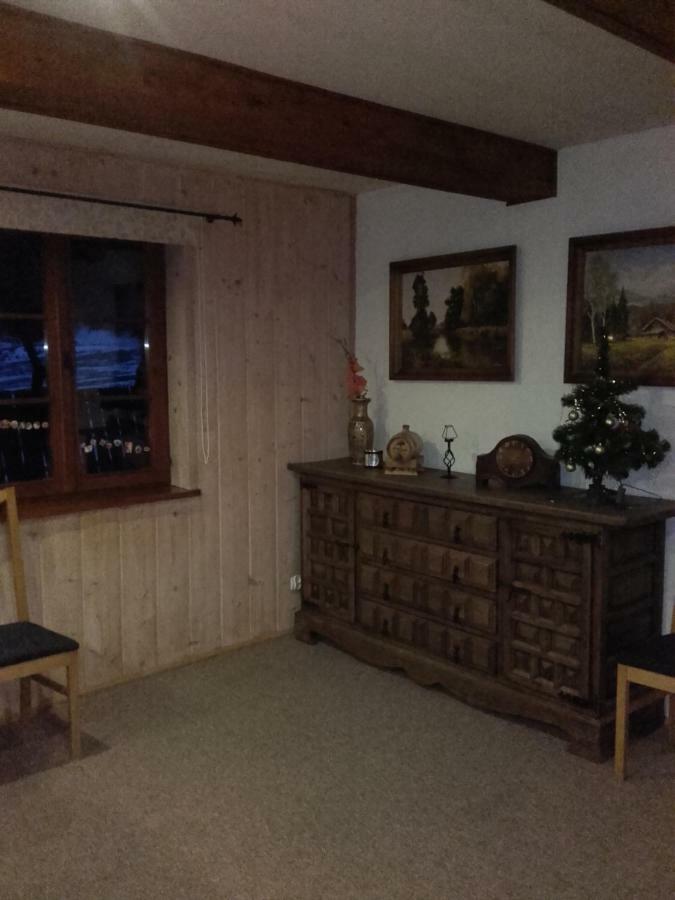 Dom Z Sauna - Lugiele Dzierwiany Bagian luar foto